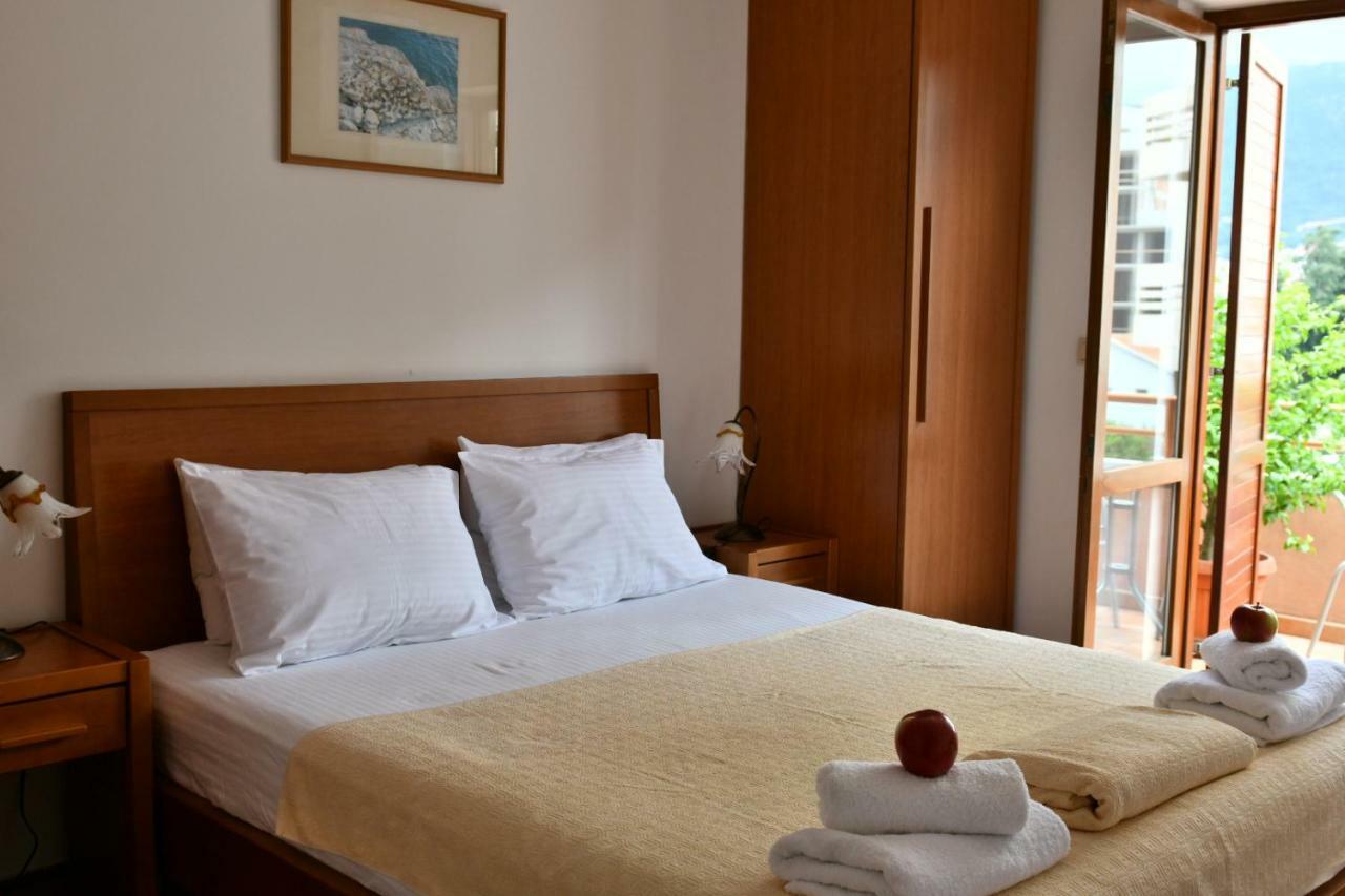 So Rooms City Centre Budva Exterior photo